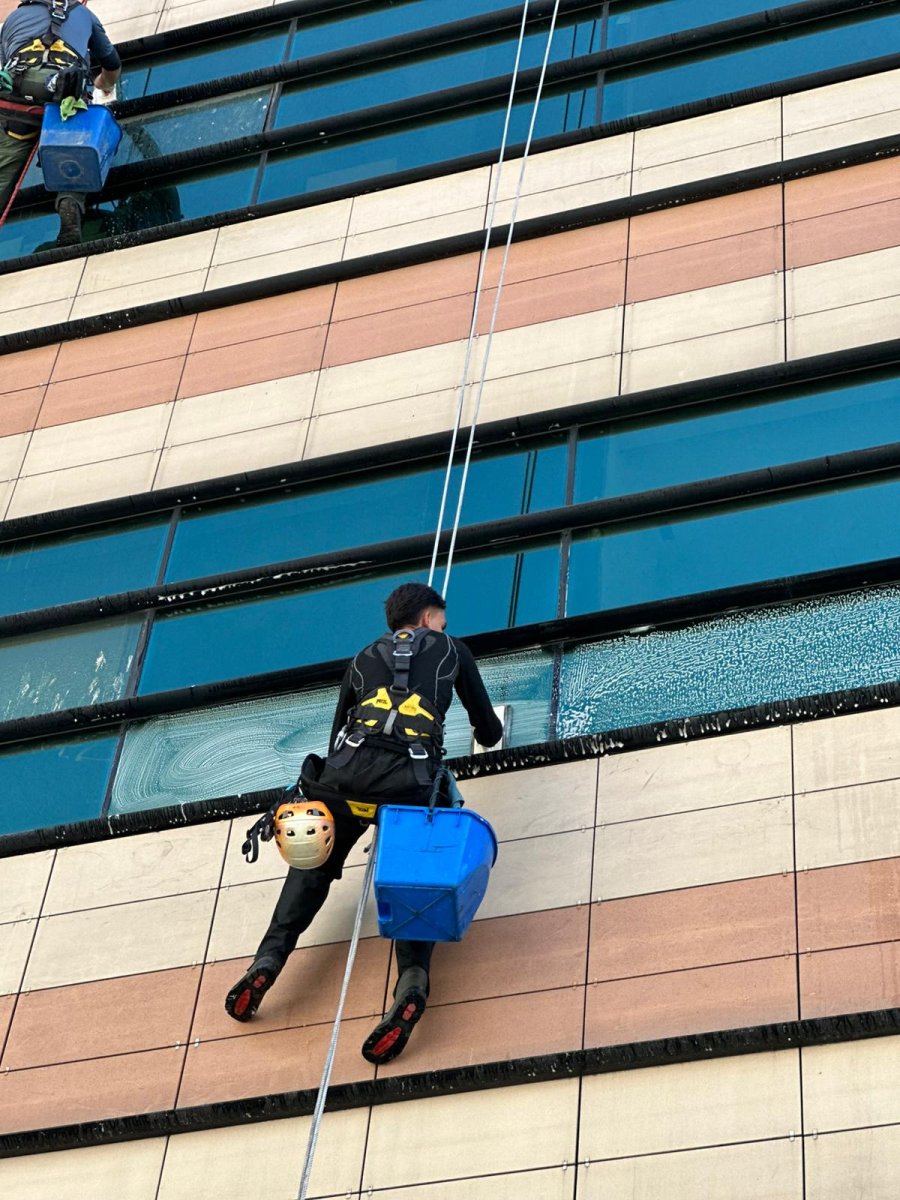 Dağcı dış cephe cam temizliği