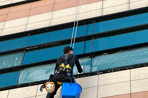 Dağcı dış cephe cam temizliği